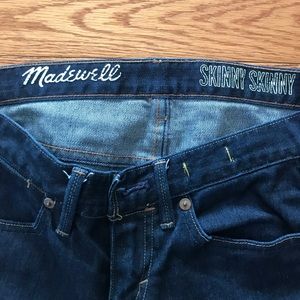 Madewell skinny skinny jeans. Size 27